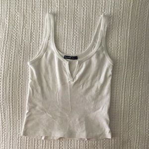 White tank